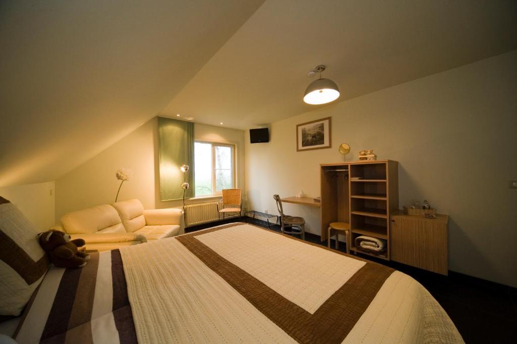 B&B Artiriacumhoeve Zedelgem Quarto foto